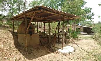 Imagem 7: Terreno 13.000 m², agua nos fundos, poço de peixe, fogão a lenha, terra ideal para plantio