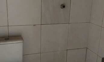 Imagem 9: CASA ALTOS COM 2 QUARTOS NA GRANJA PORTUGAL