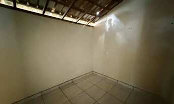 Imagem 7: Imóvel para venda possui 50 metros quadrados com 2 quartos em Glória - Várzea Grande - MT