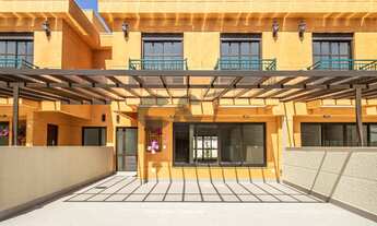 Imagem: Casa de Condomínio com 4 Dormitórios (Suítes)