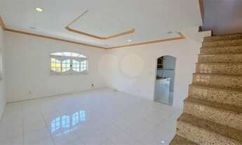 Imagem 4: Condomínio com 3 quartos à venda em Zé Garoto - RJ