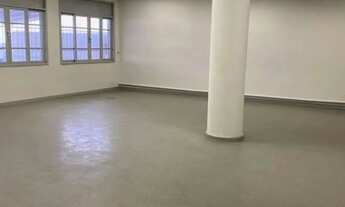 Imagem 4: CONJUNTO COMERCIAL COM AMPLO SALÃO MAIS 3 SALAS GRANDES, VARANDA, 4 BANHEIROS E COZINHA EM