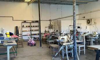 Imagem 6: Aluga-se galpão na Serrinha! Ideal para confecção, academia, etc (200m2