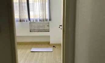 Imagem 6: ÓTIMA SALA COM 37 METROS PRIVATIVOS E BOX ESCRITURADO