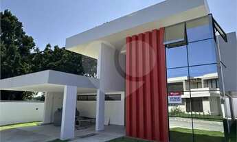 Imagem: Condomínio com 4 quartos à venda em Praia