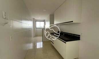 Imagem 5: Apartamento com 2 quartos com 1 suíte, sala ampla, vista lindíssima para o canal à venda