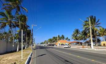 Imagem: Terreno em frente a praia de Aruana