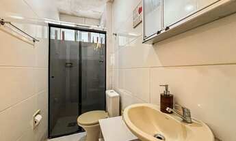 Imagem 6: Quarto e sala em prédio com elevador e bem localizado para venda