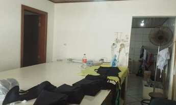 Imagem 2: BROTAS 2 x4 carro porta