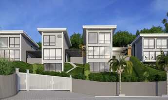 Imagem 2: Casa em Condomínio para Venda em Teresópolis, Golfe, 4 dormitórios, 1 suíte, 4 banheiros