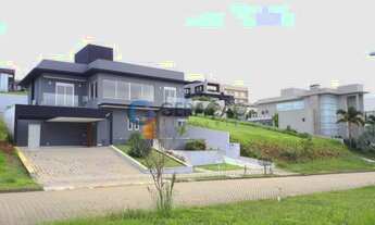 Imagem 2: Casa em condomínio para locação com 5 suítes e 4 vagas de garagem- 311m² - Urbanova