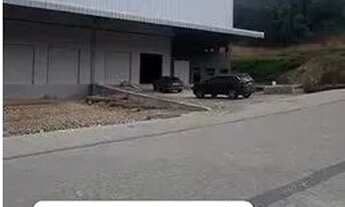 Imagem 4: Galpão industrial e logístico