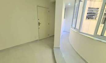 Imagem 5: Seu Novo Lar Reformado no Coração do Largo do Machado