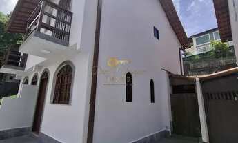 Imagem 2: Casa em Condomínio para Venda em Teresópolis, Artistas, 2 dormitórios, 1 banheiro, 1 vaga