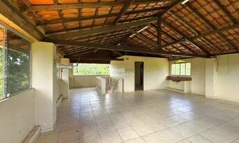 Imagem 6: CASA EM FRENTE À LAGOA OLHOS D?ÁGUA - LOCALIZAÇÃO PRIVILEGIADA