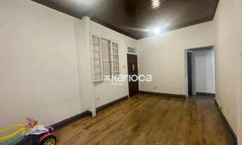 Imagem 5: Casa com 2 dormitórios para alugar , 120 m² por R$ 1,800 - Castelanea - Petrópolis/RJ