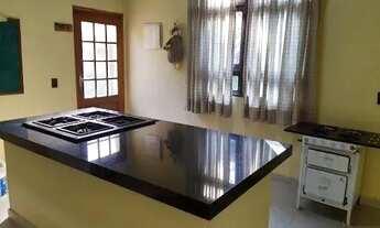 Imagem 5: Chácara de luxo para locação em Louveira-SP, bairro Monterrey: 4 quartos, 1 suíte, 4 banhe