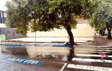 Imagem 3: Terreno com piso para locação Centro, Leme/SP