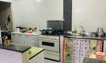 Imagem 6: Sobrado para venda com 450 metros quadrados com 3 quartos em Fazendinha - Curitiba - PR