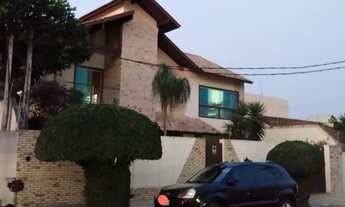 Imagem: 438 Magnifica casa padrão condomínio fechado