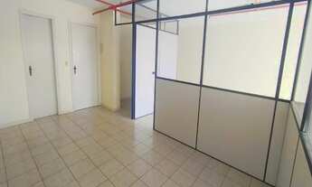 Imagem 6: SRTVS - EDIFÍCIO ASSIS CHATEAUBRIAND - LOCAÇÃO SALA 70 m² - GARAGEM - ANDAR ALTO