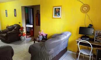 Imagem 7: Casa para Venda em Foz do Iguaçu, Jardim das Flores, 4 dormitórios, 2 suítes, 3 banheiros