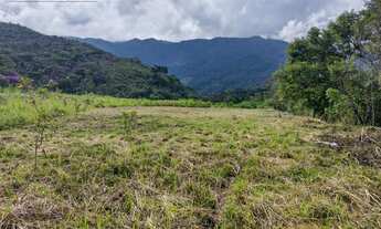 Imagem 2: Terreno com vista panorâmica da Serra da Mantiqueira, localizado no Ribeirão Grande em Pi