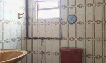 Imagem 2: Casa para aluguel e venda possui 105 metros quadrados com 1 quarto