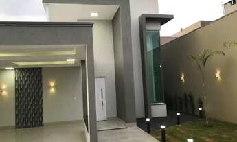 Imagem 2: Casa para venda tem 210 metros quadrados com 3 quartos em Estância Itanhangá - Caldas Nova