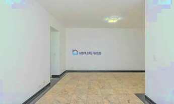 Imagem 2: Próximo ao metrô e ao Shopping Ibirapuera, lazer com piscina