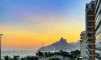 Imagem 2: Casa para venda tem 325 metros quadrados com 4 quartos em Laranjeiras - Rio de Janeiro - R