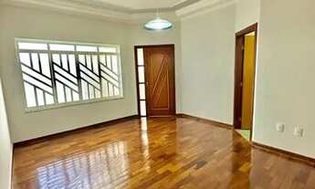 Imagem 5: Casa no Bairro São José por R$ 780.000,00