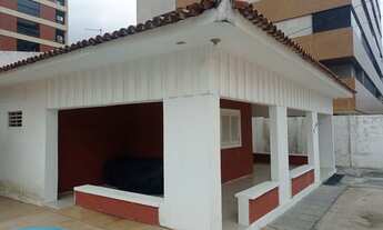 Imagem 2: CAMBOINHA: Casa com cinco quartos