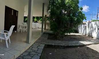 Imagem: 06 quartos, próximo carrefour Bancários