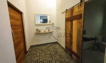 Imagem 5: LINDA Casa Condomínio Recanto Pássaros II - Jacareí - 270m² - 3 Dormitórios