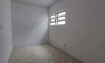 Imagem 7: Casa para aluguel e venda possui 105 metros quadrados com 1 quarto