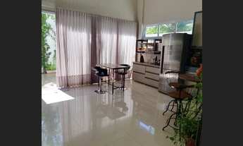 Imagem 2: Casa de condomínio térrea para venda tem 180 metros quadrados com 3 quartos