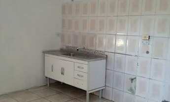 Imagem 2: Aluga casa de fundos em são Roque sp vila Aguiar centro