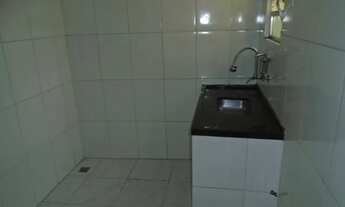 Imagem 5: Casa para aluguel tem 45 metros quadrados com 2 quartos em Irajá - Rio de Janeiro - RJ