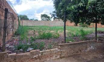 Imagem 3: Terreno no bairro Iporã a venda, 300m2, 10x30, Rua Aporé, Araçatuba-SP