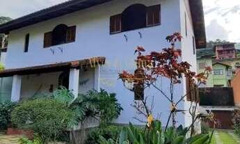 Imagem 5: Casa para venda com 186 metros quadrados com 3 quartos em Golfe - Teresópolis - RJ