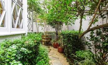 Imagem: Casa com 350m² com 3 suites e 3 vagas próxima