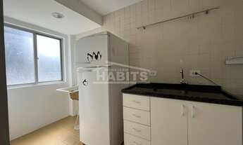 Imagem 3: APARTAMENTO com 2 dormitórios para alugar com 65m² por R$ 1.300,00 no bairro Água Verde