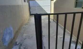 Imagem 2: Casa Térrea com 2 quartos, e Barracão de 4 cômodos, todos na lage, Vila Mariana,Próx. Buri