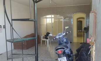 Imagem: Vende ou aluga uma casa