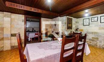 Imagem 6: Casa à Venda - Nossa Sra das Graças, 6 Quartos, 280 m2