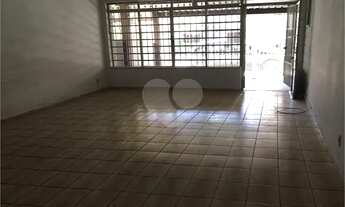 Imagem 2: Sobrado 3 dormitórios com armários embutidos...Dependência de empregada completa