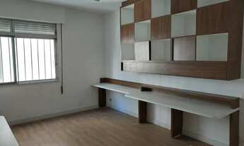 Imagem 7: Apto com valor atrativo - 320m² - 1 por andar - 2 vagas - Jd Paulista