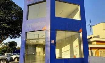 Imagem 2: Salão comercial de esquina, em avenida de grande fluxo, para locação no Jardim Chapadão, Z