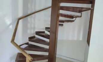 Imagem 2: Casa de condomínio para venda em Buraquinho com 151m² ,4/4 sendo 1 suíte